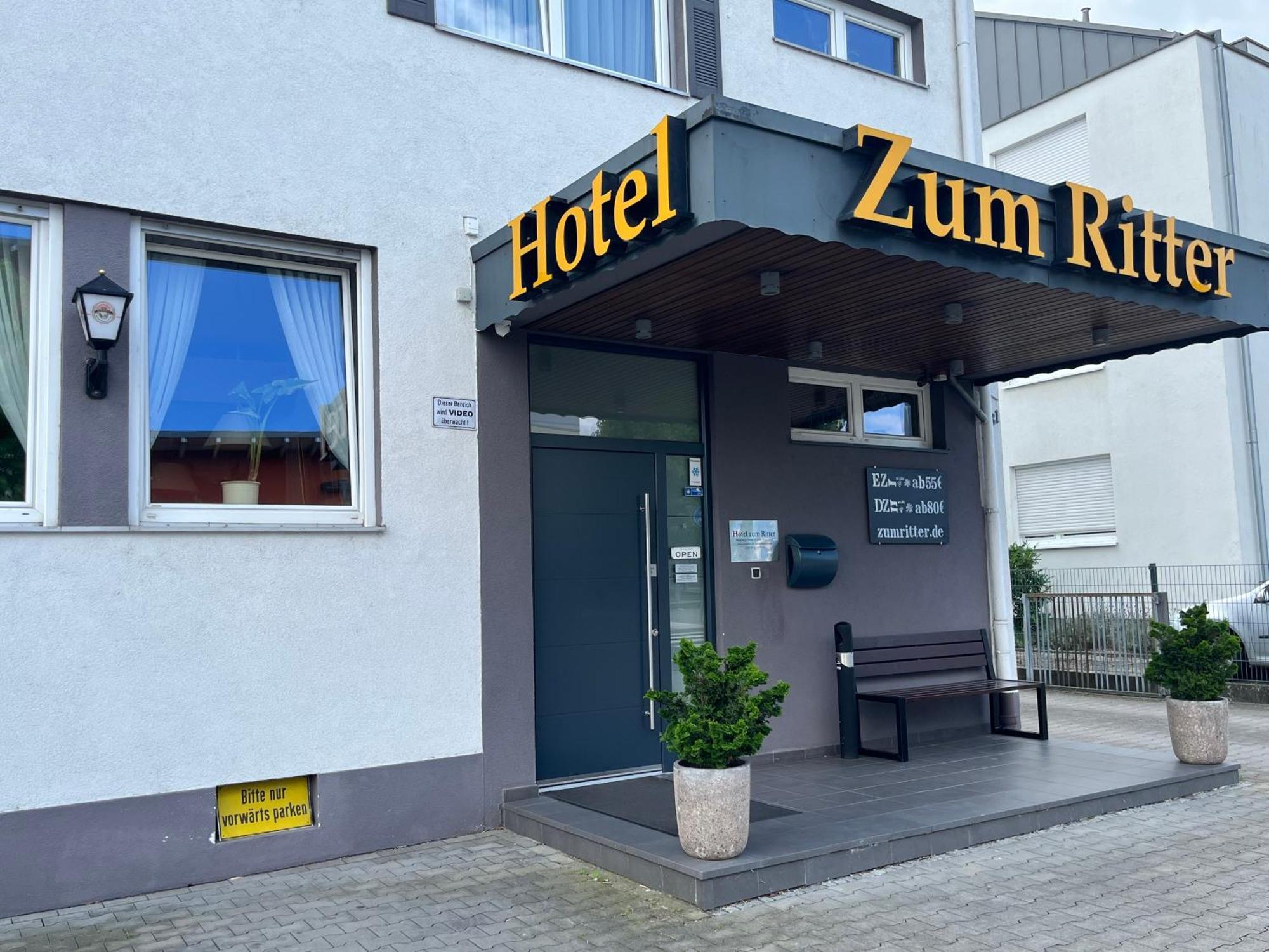 Hotel Zum Ritter Зелигенштадт Экстерьер фото